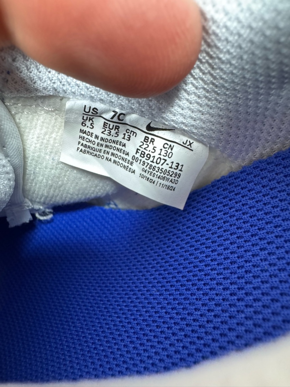 Nike Kids Royal Blue and White Low-Top Sneakers - Picture 6 of 6